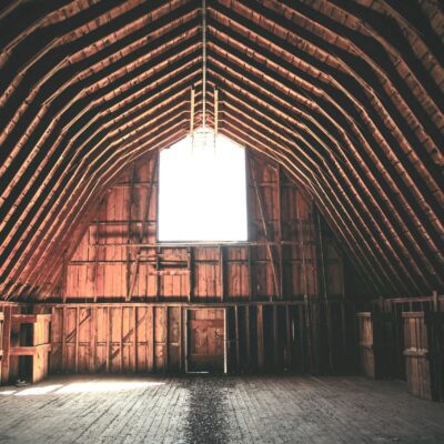 How To Rent A Barn For Storage:  Passive Income On The Farm, An Interview With Allison Sue